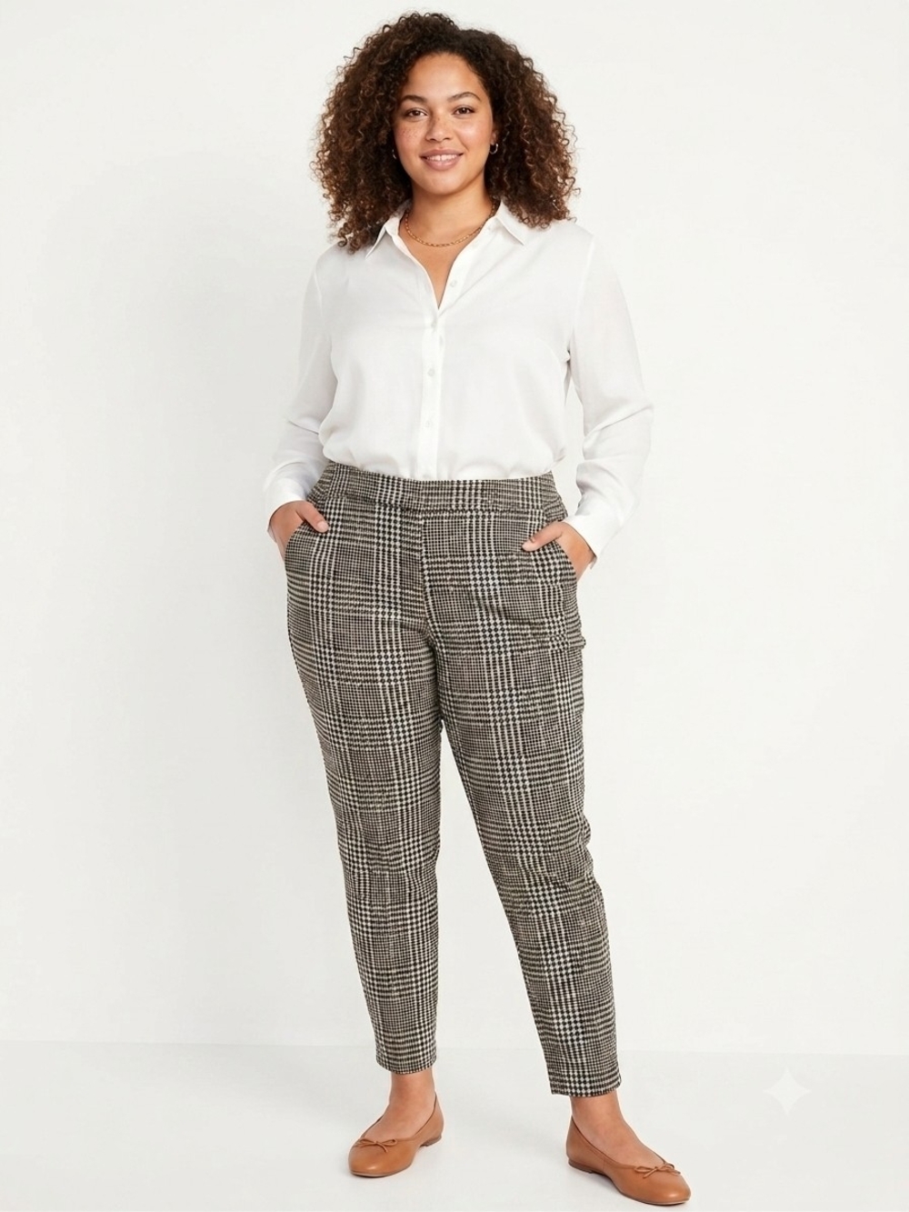 Maze Collection Classic Plaid Ankle Pants in Black & White